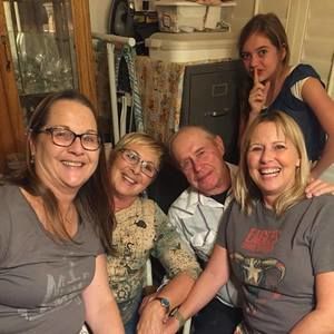 Meet your Posher, Loretta